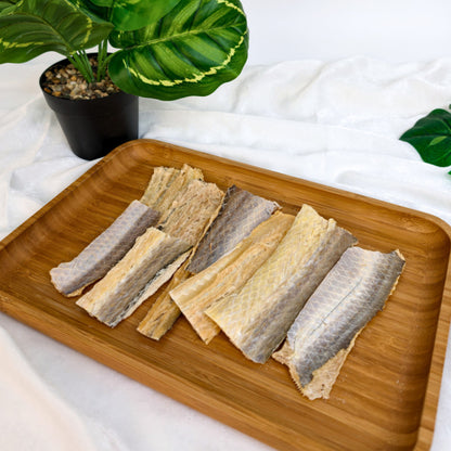 XYG Air-Dried Golden Eel Wafer 60g